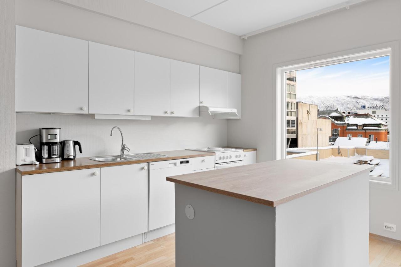 Downtown Apartment - The View Tromsø Buitenkant foto