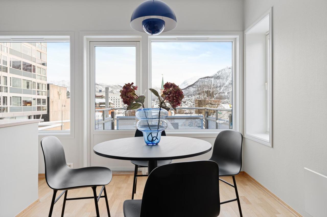 Downtown Apartment - The View Tromsø Buitenkant foto